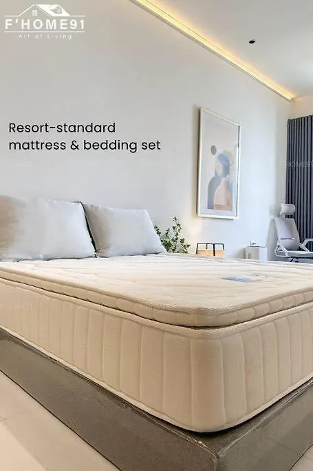Modern, Cozy Home Near Bui Vien Walking St-Soho Ho Chi Minh City Apartment
