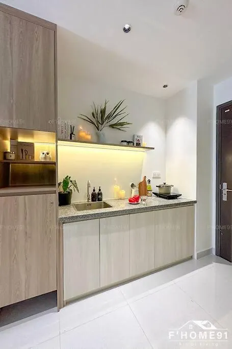 Modern, Cozy Home Near Bui Vien Walking St-Soho Ho Chi Minh City